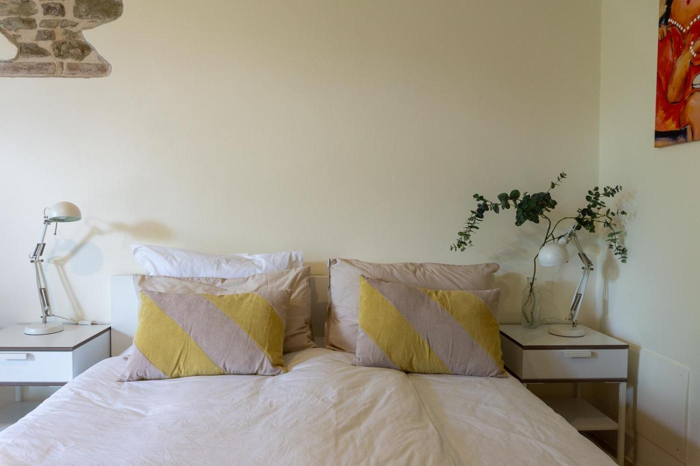 Rosa Nel Pozzo Apartments And B&B San Pietro  外观 照片